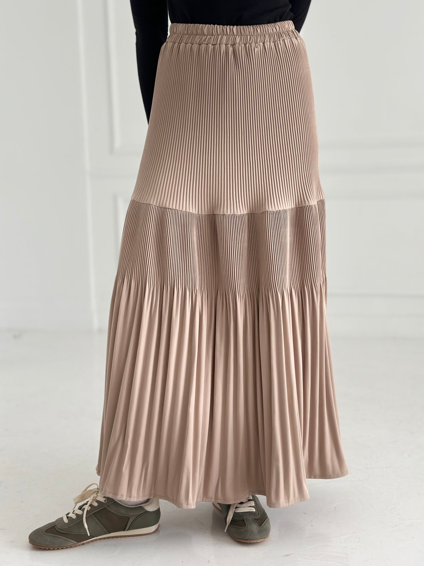 Pillise skirt- Dark Beige